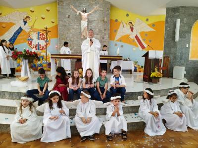 Missa Solene em louvor a Imaculada ConceiÃ§Ã£o em Porto Barreiro teve coroaÃ§Ã£o a Nossa Senhora